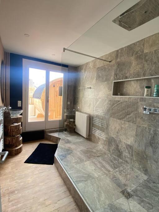 Spa Privatif Face Mer Riva Romantic & Spa Ouistreham Extérieur photo