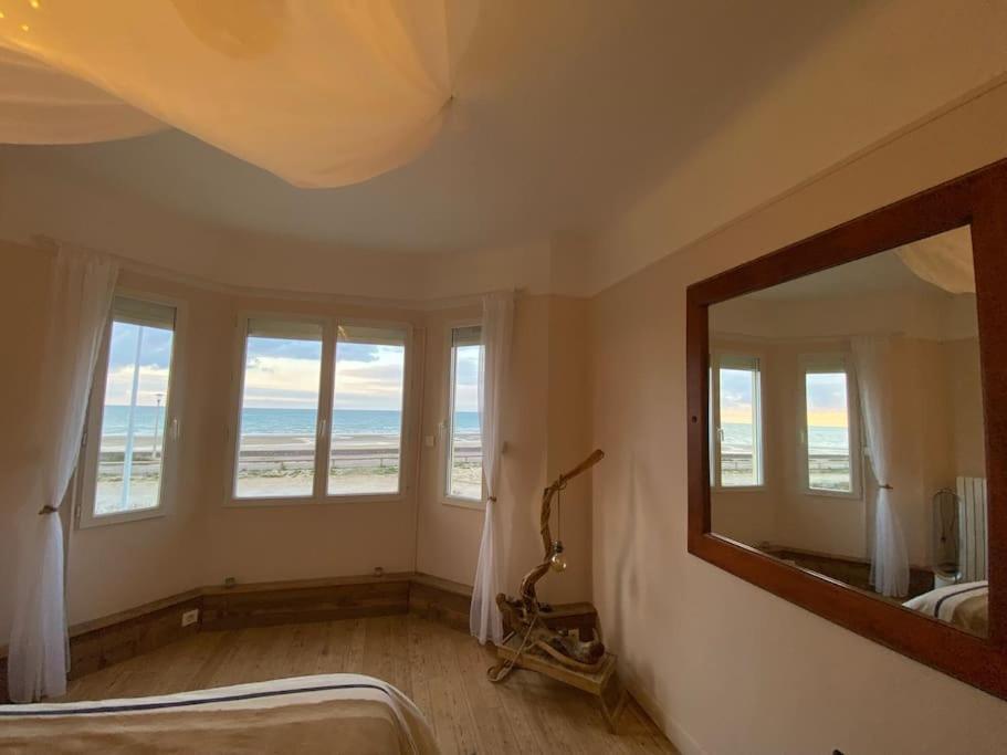 Spa Privatif Face Mer Riva Romantic & Spa Ouistreham Extérieur photo